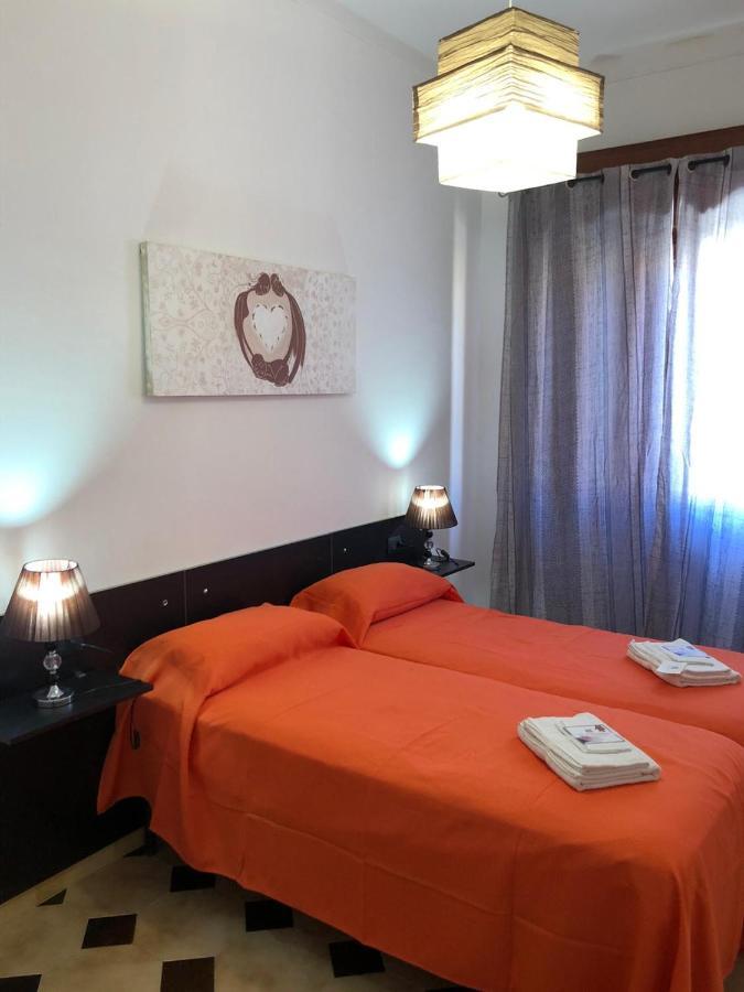 Casa Vacanza I Due Mori Villa Avola Luaran gambar